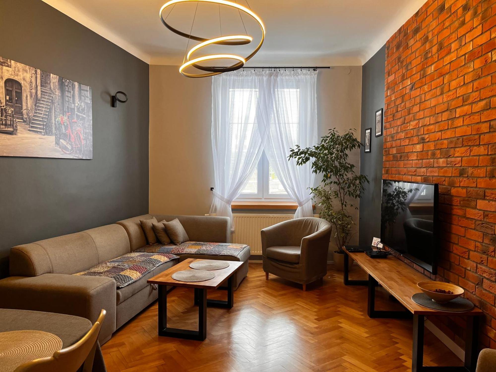 Zamkowy Apartament Люблин Экстерьер фото