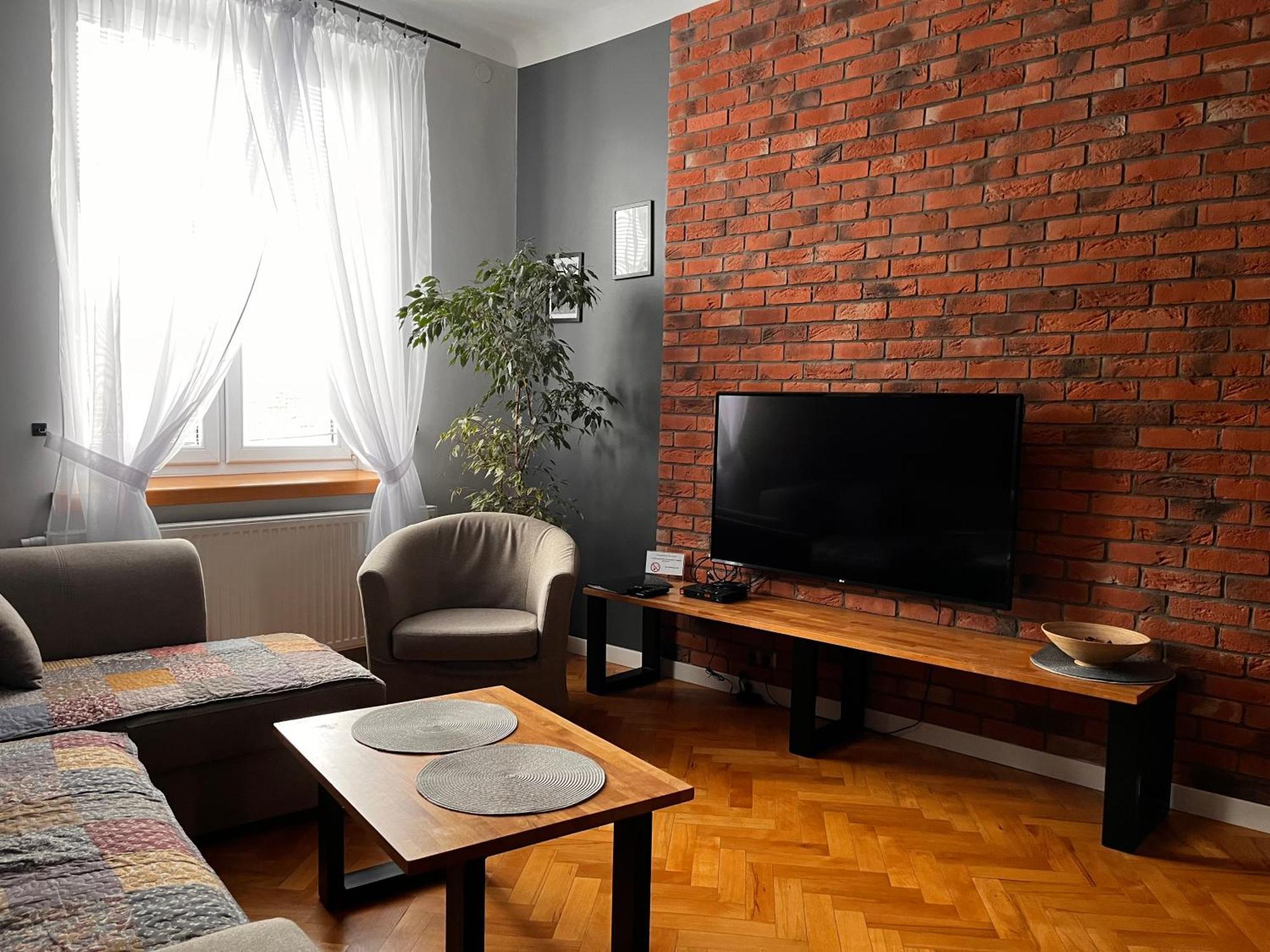 Zamkowy Apartament Люблин Экстерьер фото